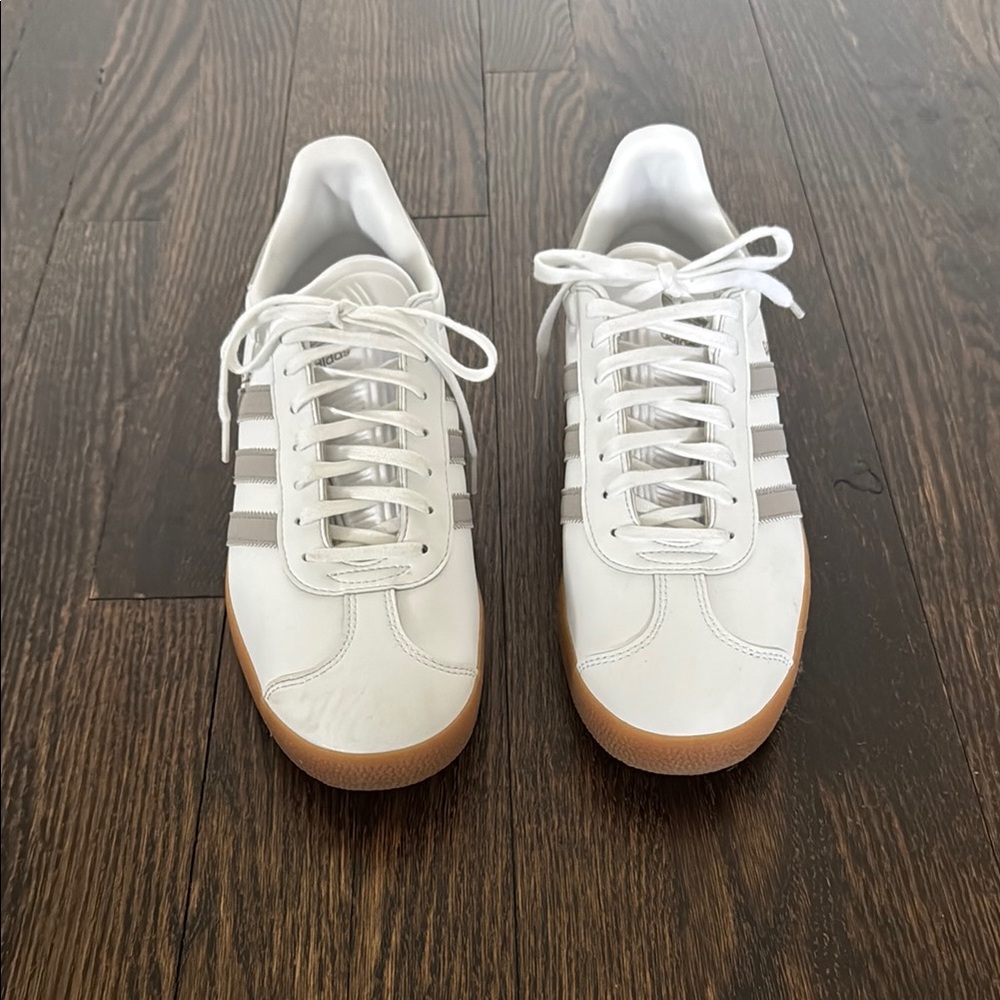 Adidas Men's Gazelle-White and Grey Sneakers, Size 9 US
